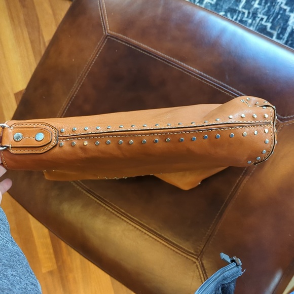 MICHAEL Michael Kors tan leather stuffed hobo - Picture 4 of 13